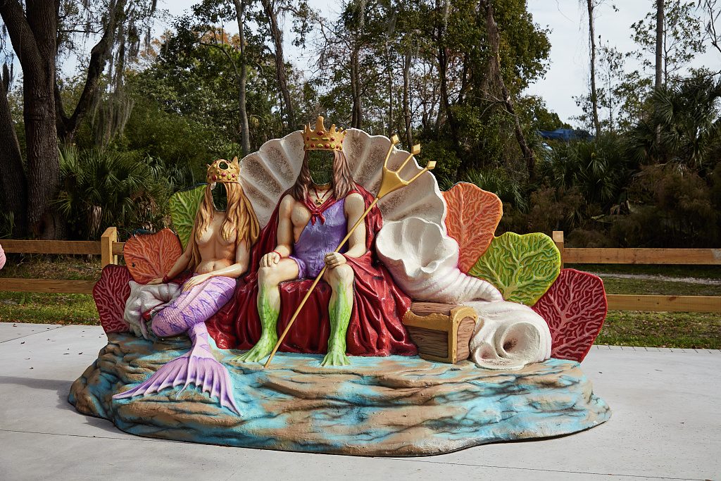 Mermaid and King Neptune sculpture at Weeki Wachee Springs State Park
